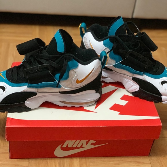 Nike Air Speed Turf - Picture 3 of 3